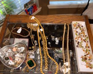 Real peal necklace, Monet, Trifari 