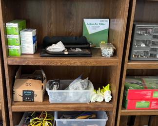 Variety of tools & hardware