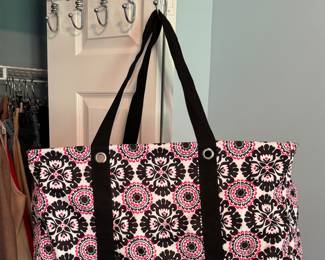 Thirty-One carry-all