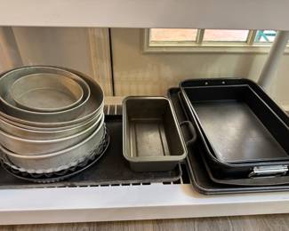baking sheets & pans