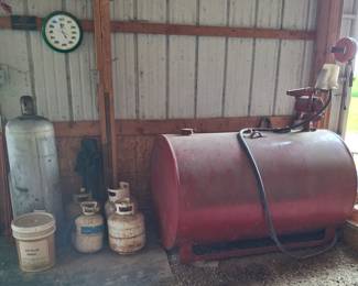 500 Gallon Fuel Tank W/Pump and Nozzle! Several Propane Grill Tanks as well!