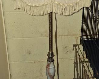 Slag Glass Floor Lamp! Very Nice Condition!