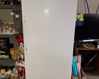 Commercial Frigidaire Upright Freezer! Works Great!