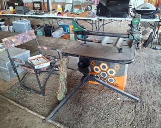 Big Game Shooting Stand and Lead Sled! Very Good Condition!