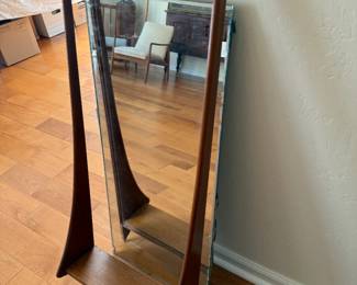 MCM MIRROR