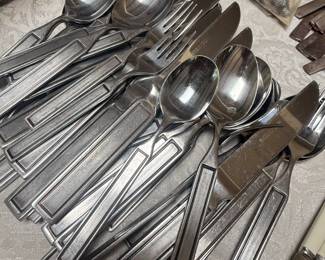 MCM STAINLESS