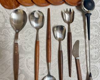 Danish service pieces