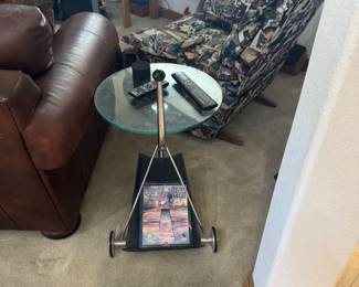 Unique, modern side table. Several to choosed from.