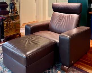 Stressless Armchair & Ottoman