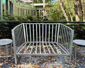 Heltzer Furniture Loveseat
