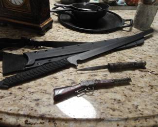 Knife United UC1184 Stainless w/Sheath