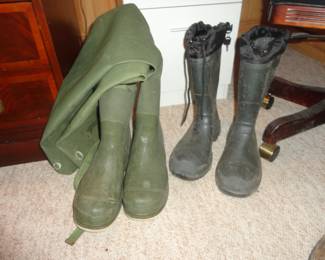 Boots are all 10-13 in Men's