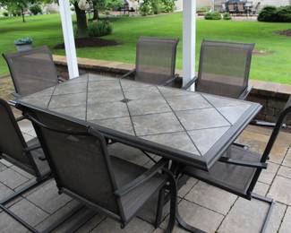 Patio set, weather protected, 6 chairs and table