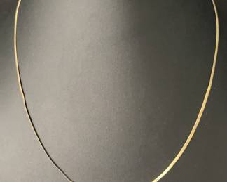 18K Gold Herringbone Chain Necklace * A Bit Wavey kinks * 4.67g * Fixable Or Scrap? *