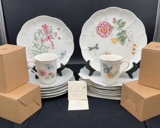 New In Box LENOX 18 Piece Set! * ‘Butterfly Meadow’ Collector’s Club Plates & Cups