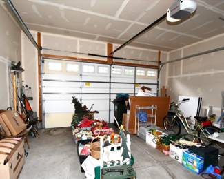807Garage