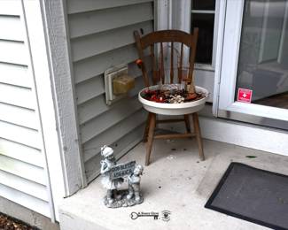 885Front Yard