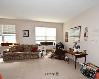 097Living Room