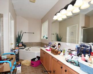 498Bathroom Bedroom A