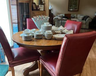 China - Table and chairs