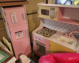 Play Kitchen