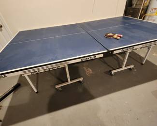 Quantum Ping Pong Table