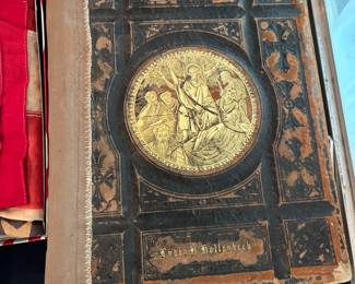 Antique Bible (in English) from the late 1800s, condition is fair
