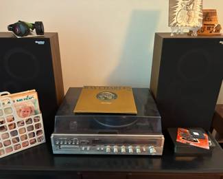 Vintage turntable/stereo