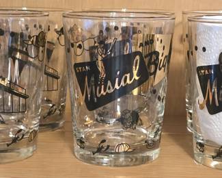 VERY RARE VINTAGE STAN MUSIAL & BIGGIES COCKTAIL GLASSES