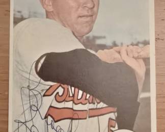 BROOKS ROBINSON SIGNED BASEBALL CARD