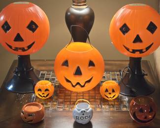 VINTAGE HALLOWEEN ITEMS