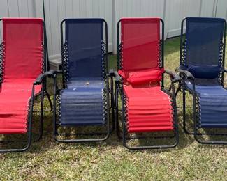 AAE076 4 Folding Lawn Chairs