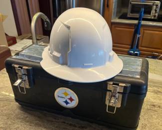 AAE083 Steelers Toolbox + Hardhat