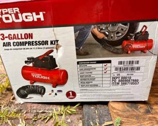 AAE074 - Three Gallon Air Compressor