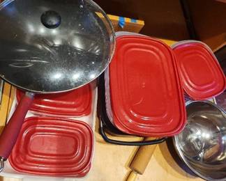 AAE038- Assorted Kitchenware