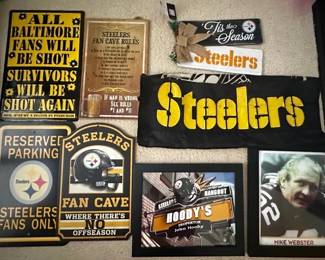 AAE019 - Pittsburgh Steelers Assortment Of Memorabilia