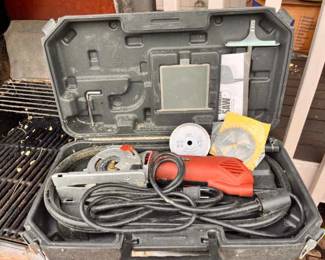 AAE070 - Electric Wood Cutter