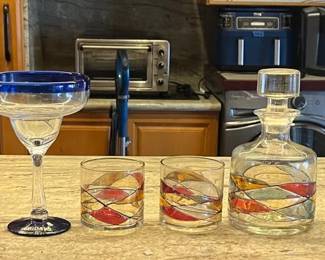 AAE071 - 2 T.G.I Friday's Margarita Glasses, Stained Glass Decanter + Cups, Margarita Cups