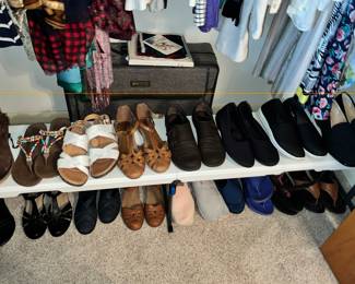 SHOES