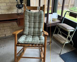 PORCH ROCKER w/ CUSHIONS