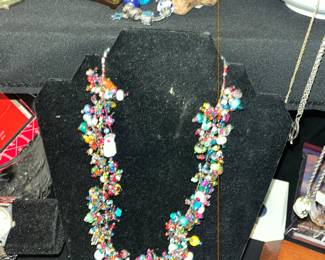 FASCINATING NECKLACE w/ TURQUOISE