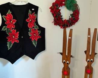 LOTS OF CHRISTMAS!