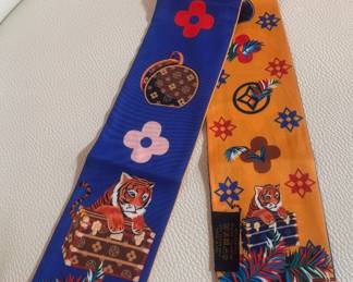 Purse Scarf