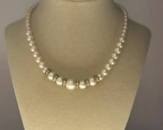 Lovely necklace