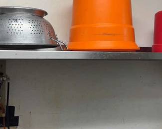 CCS008 Metal Wall Shelf