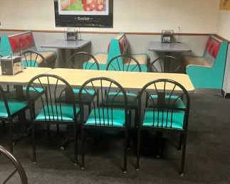 CCS074 6 Chairs And A Table