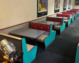 CCS094 8 Booth Chairs + 7 Tables (Set Makes 7 Complete Booths)