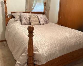 Queen Size Oak Bed & Mattress
