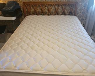 Full Size Bed