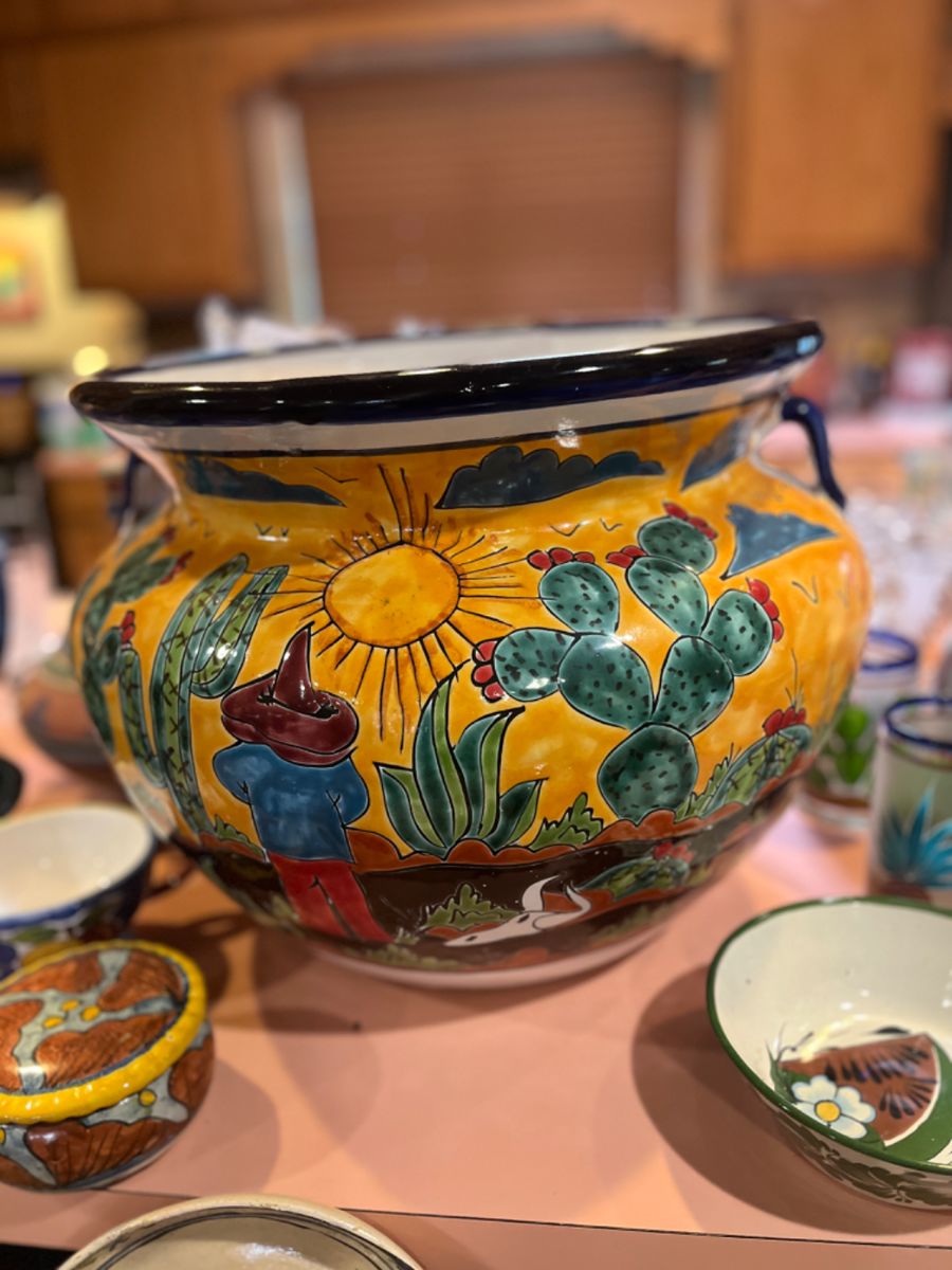 HAND PAINTED TALAVERA PLANTER X-LARGE